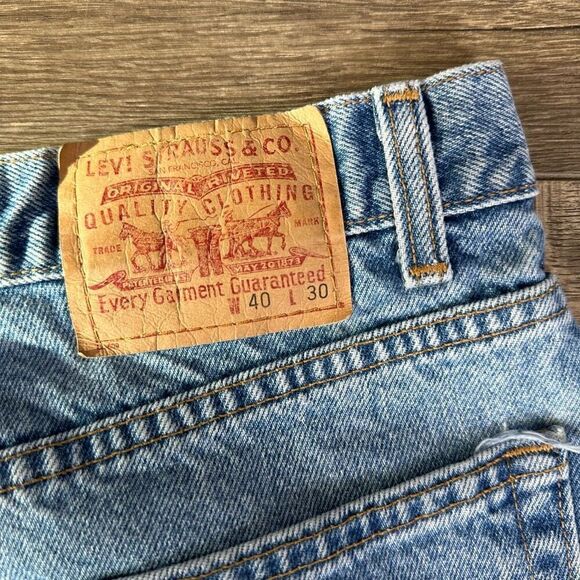 Levi’s Men’s Size 40x30 Relaxed Straight Leg Jeans Blue Medium Wash Denim - Picture 9 of 10